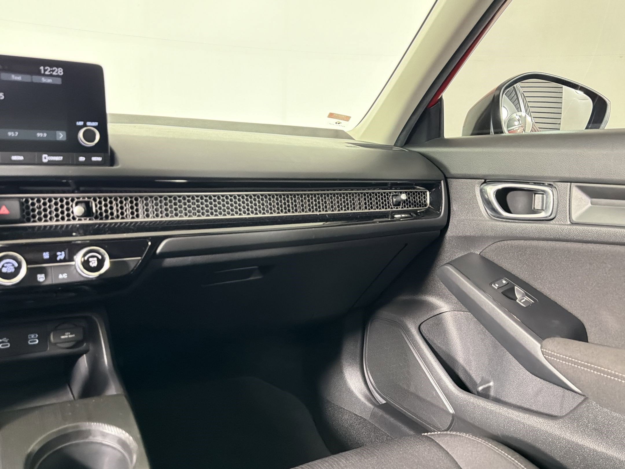 Used 2025 Honda Civic LX image 26