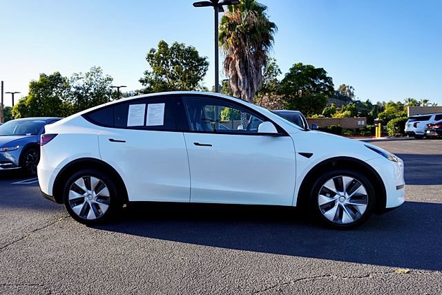 Used 2023 Tesla Model Y Long Range AWD/4WD image 7