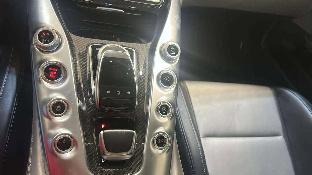 Used 2016 Mercedes-Benz AMG GT S image 17