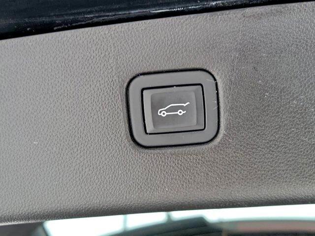 Used 2024 Chevrolet Blazer LT w/ Sound & Technology Package image 7