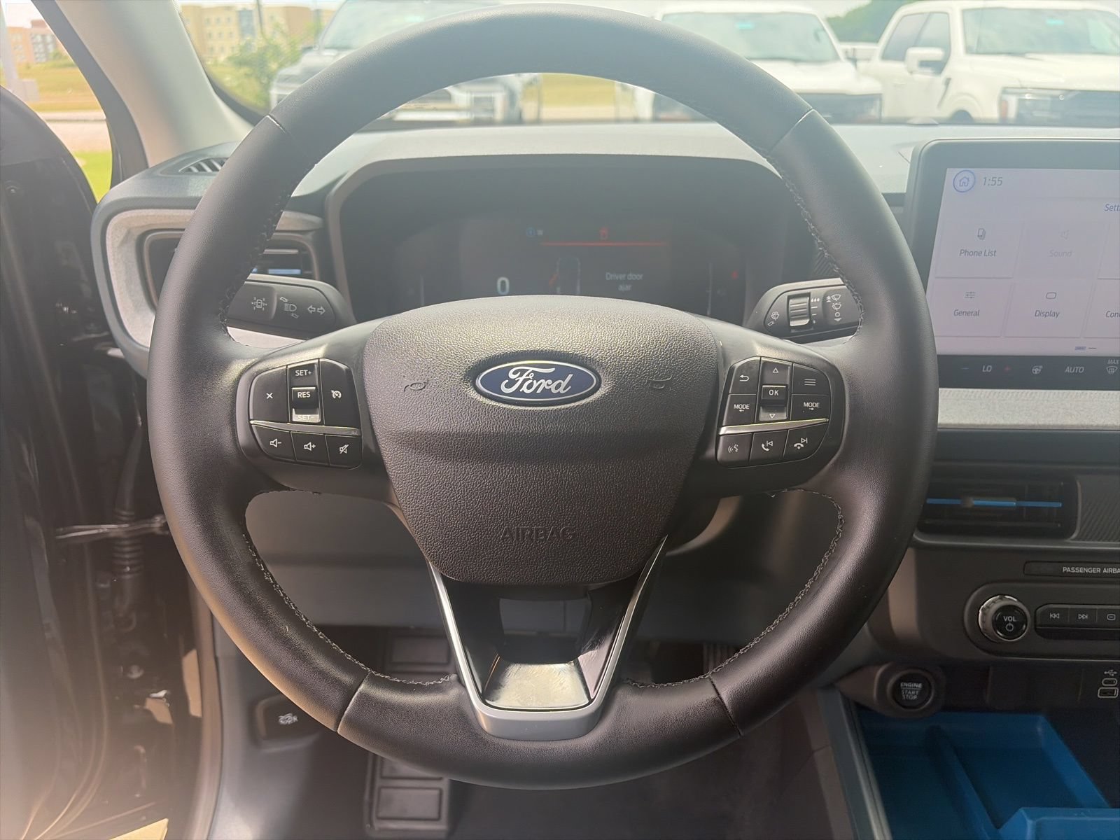 New 2026 Ford Maverick XLT w/ XLT Luxury Package FWD image 19