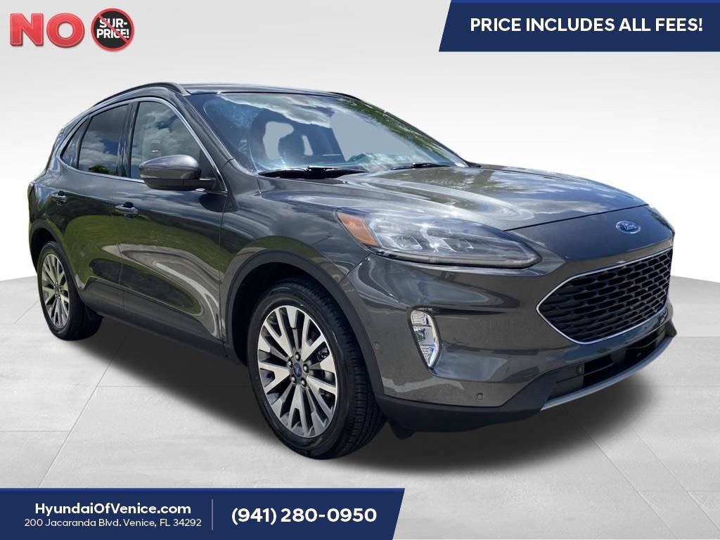 Used 2020 Ford Escape Titanium w/ Titanium Premium Package 2.0 AWD/4WD image 1
