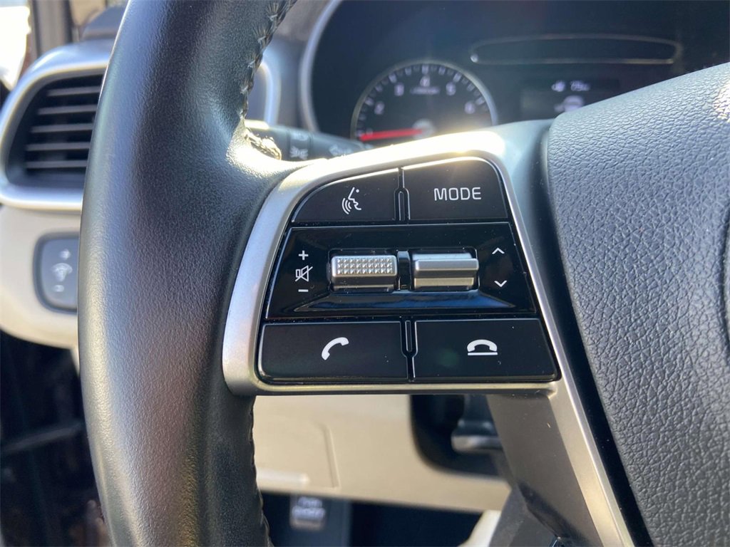 Used 2019 Kia Sorento LX w/ LX Convenience Package image 31