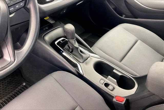 Used 2026 Toyota Corolla LE w/ LE Premium Package FWD image 17