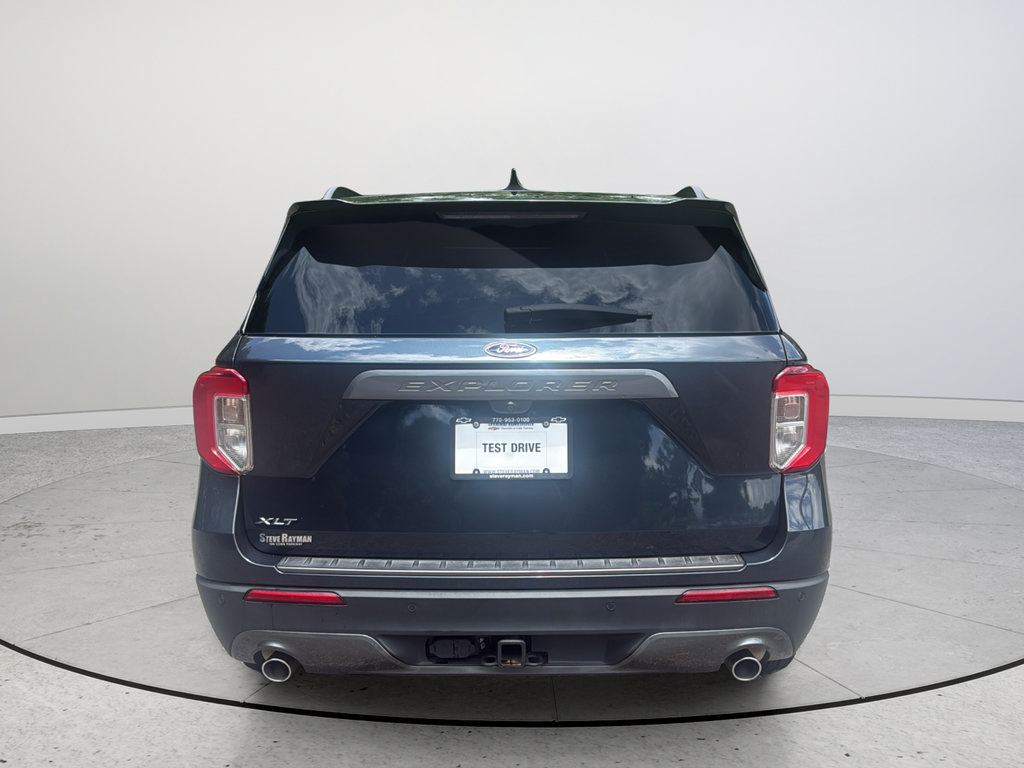 Used 2023 Ford Explorer XLT w/ Equipment Group 202A RWD image 8