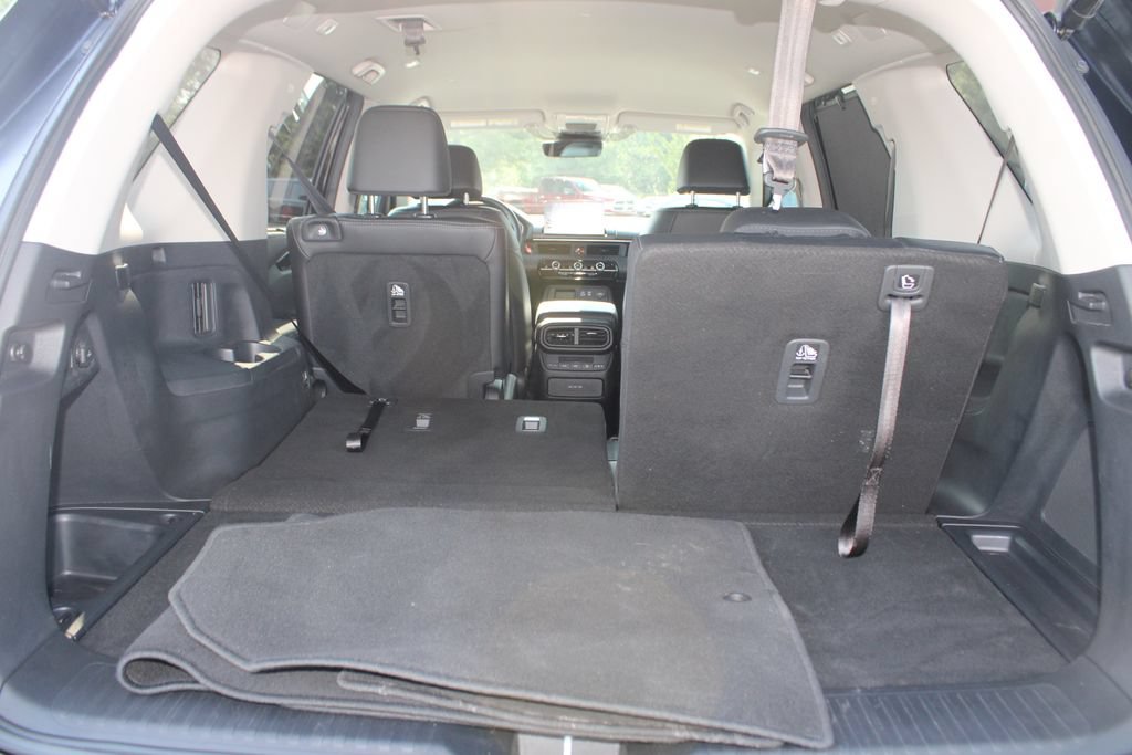 Certified 2025 Honda Pilot EX-L image 30