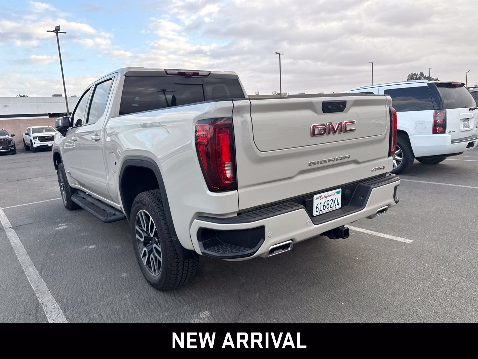Certified 2026 GMC Sierra 1500 AT4 w/ AT4 Premium Package AWD/4WD image 6
