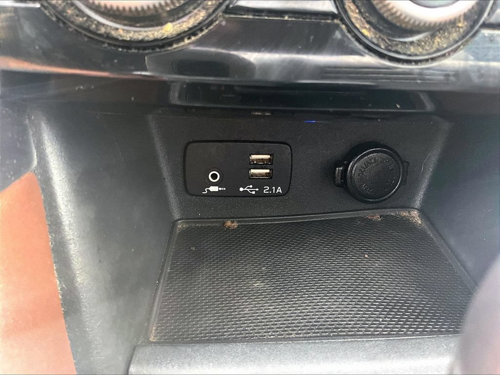Used 2020 Subaru Forester Touring AWD/4WD image 32