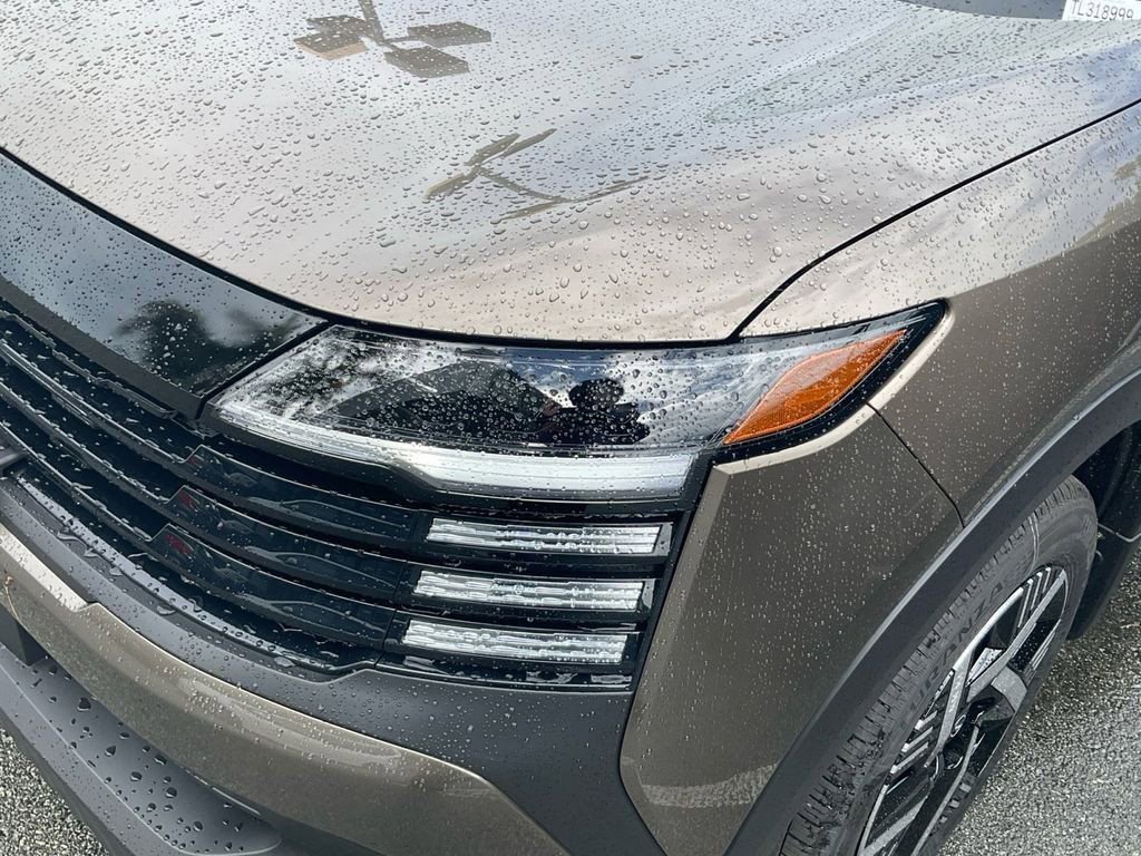 New 2026 Nissan Kicks SV image 32