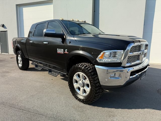 Used 2016 RAM 2500 Laramie AWD/4WD image 10