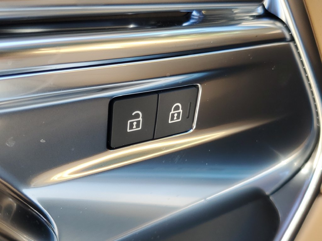 New 2026 Land Rover Range Rover SE AWD/4WD image 10
