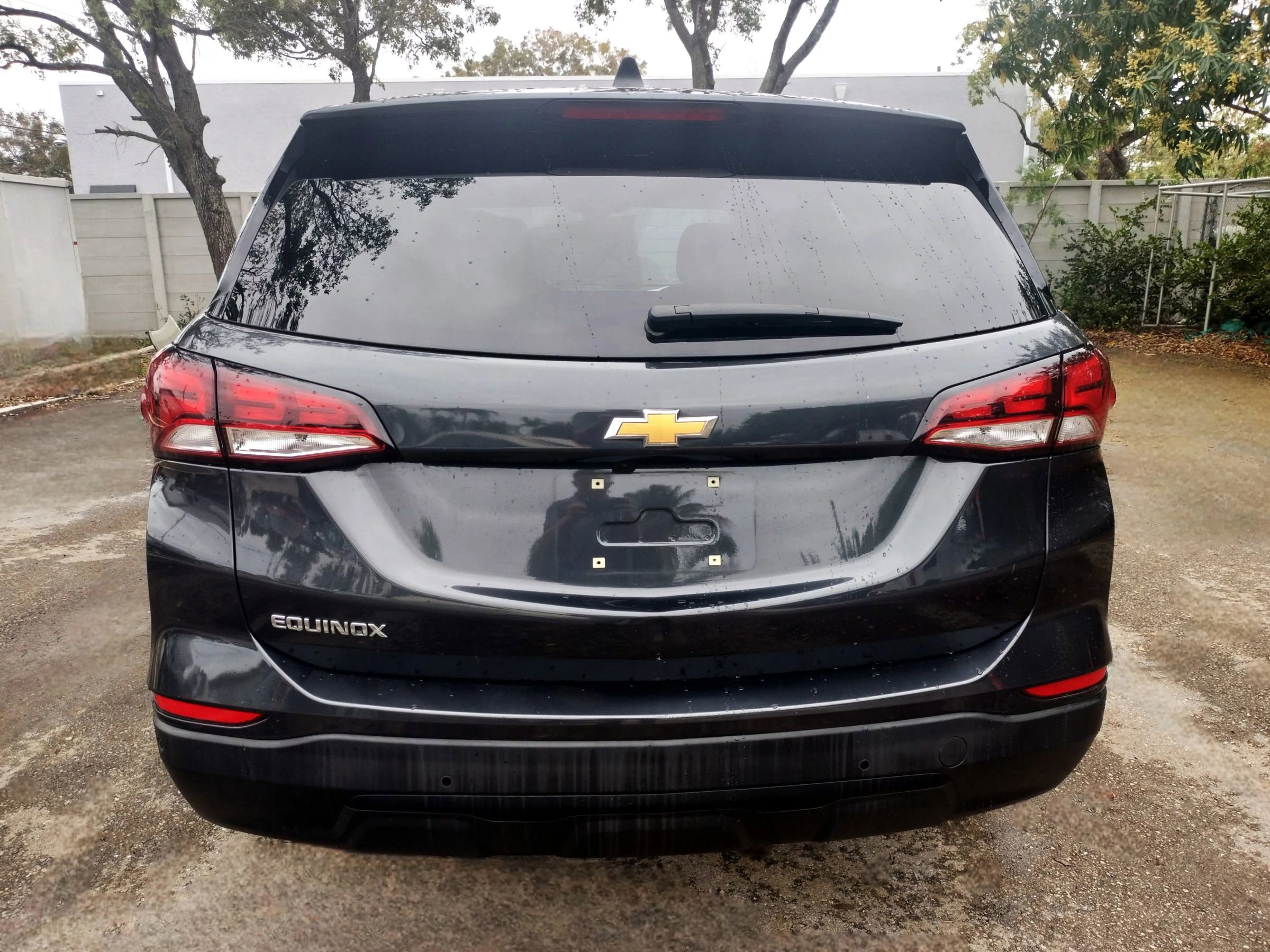 Used 2022 Chevrolet Equinox LS FWD image 6