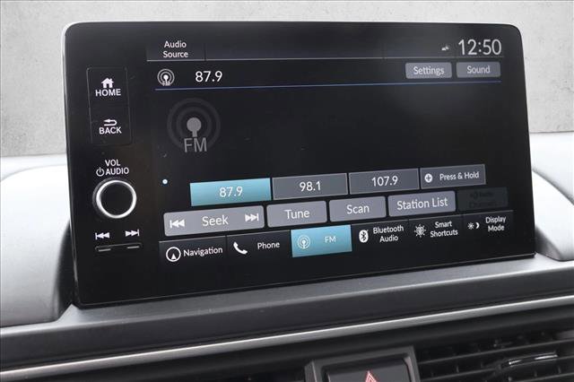 Used 2025 Honda Pilot Elite image 19