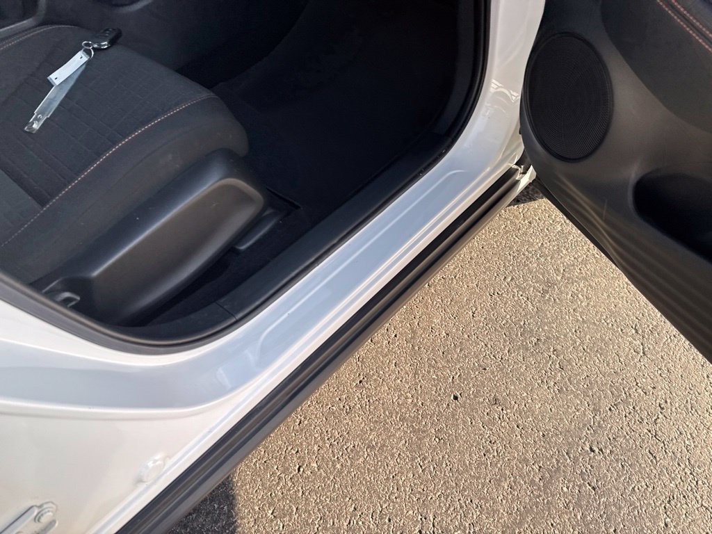 Certified 2024 Honda HR-V Sport image 38