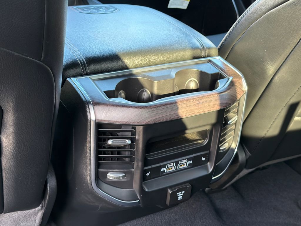 Used 2025 RAM 1500 Laramie w/ Sport Appearance Package AWD/4WD image 19