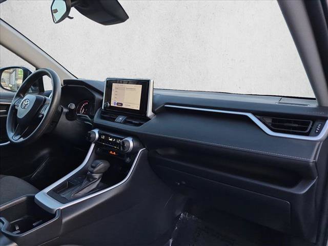 Certified 2025 Toyota RAV4 XLE FWD image 21