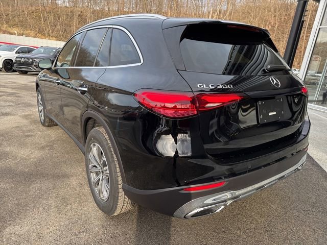 New 2026 Mercedes-Benz GLC 300 4MATIC image 3