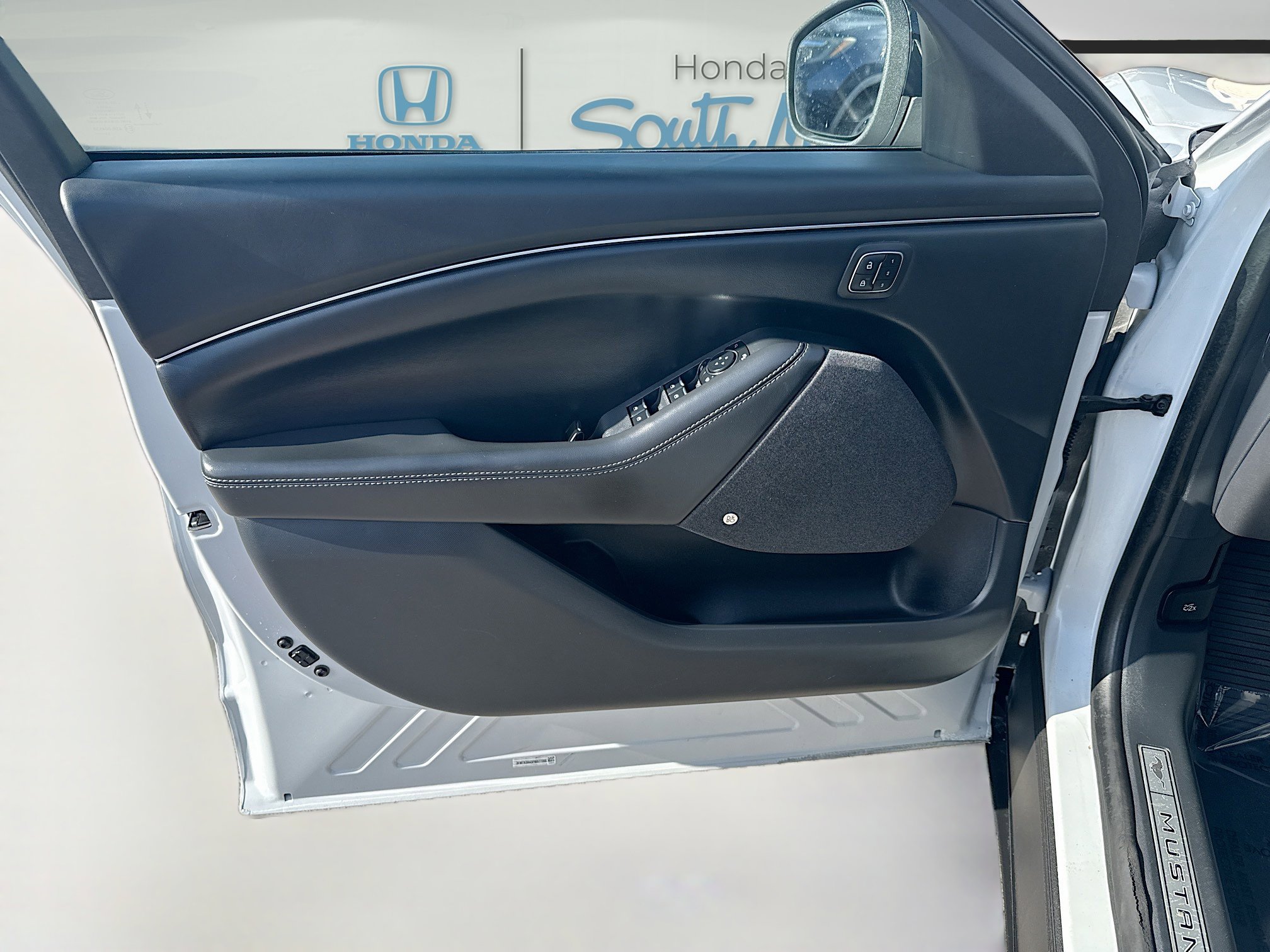 Used 2023 Ford Mustang Mach-E Premium image 20