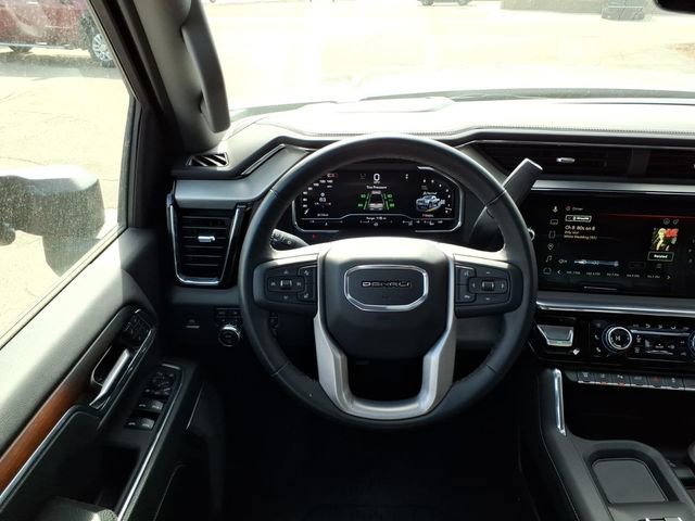 Used 2025 GMC Sierra 3500 Denali w/ Technology Package AWD/4WD image 14