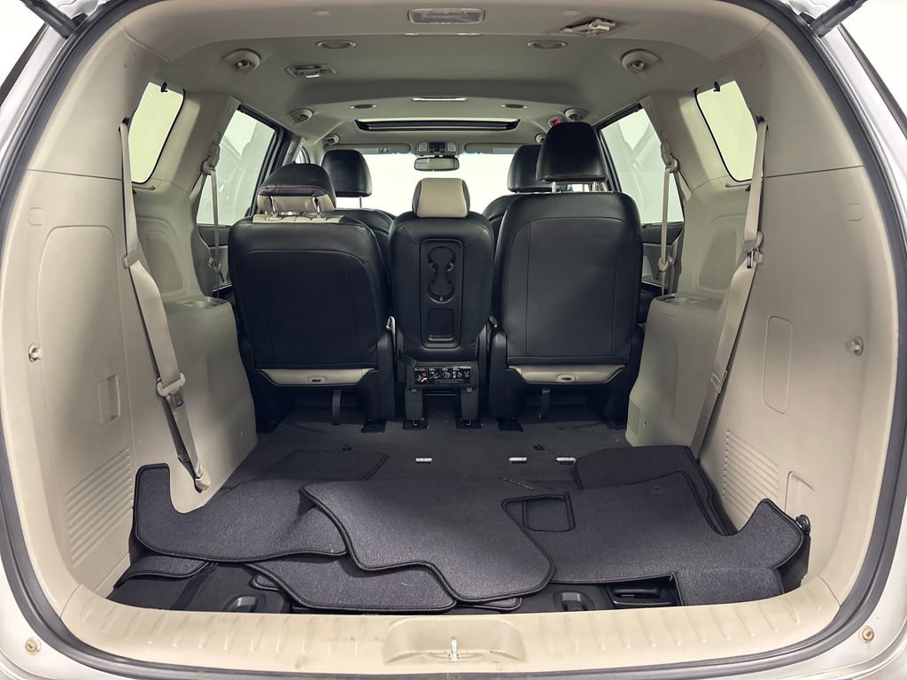 Used 2020 Kia Sedona EX w/ EX Premium Package image 38