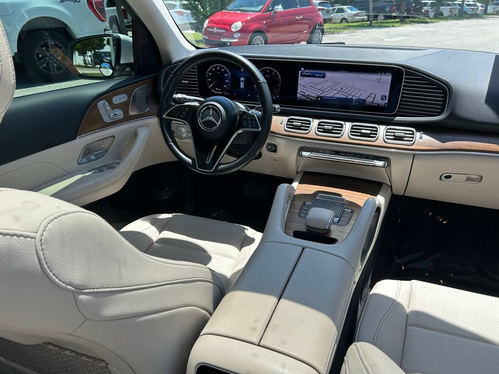 Used 2024 Mercedes-Benz GLE 450 4MATIC image 9