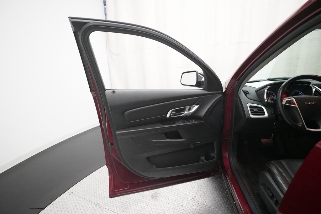 Used 2016 GMC Terrain SLT image 27