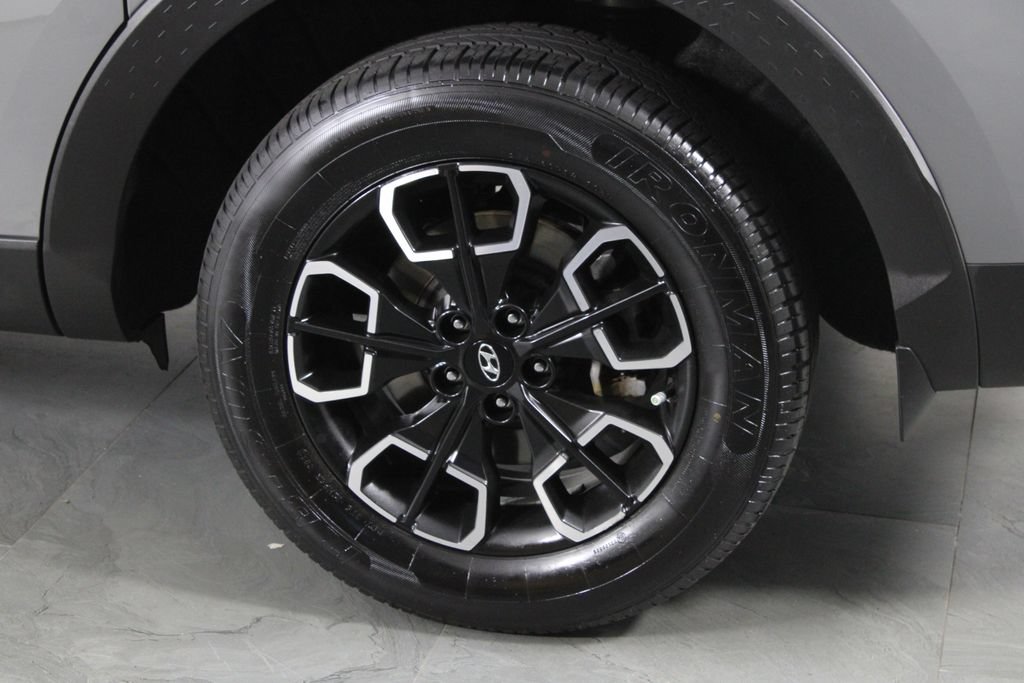 Certified 2022 Hyundai Santa Cruz SEL w/ Activity Package FWD image 15