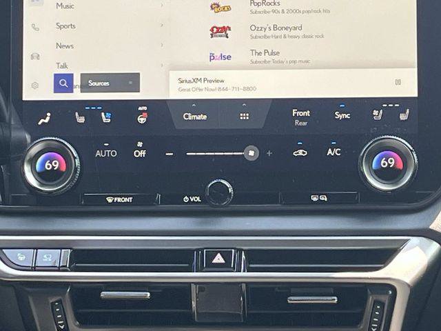 Certified 2023 Lexus RX 350 FWD w/ Accessory Package image 16
