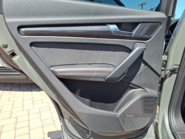 Used 2023 Audi SQ5 Prestige AWD/4WD image 23