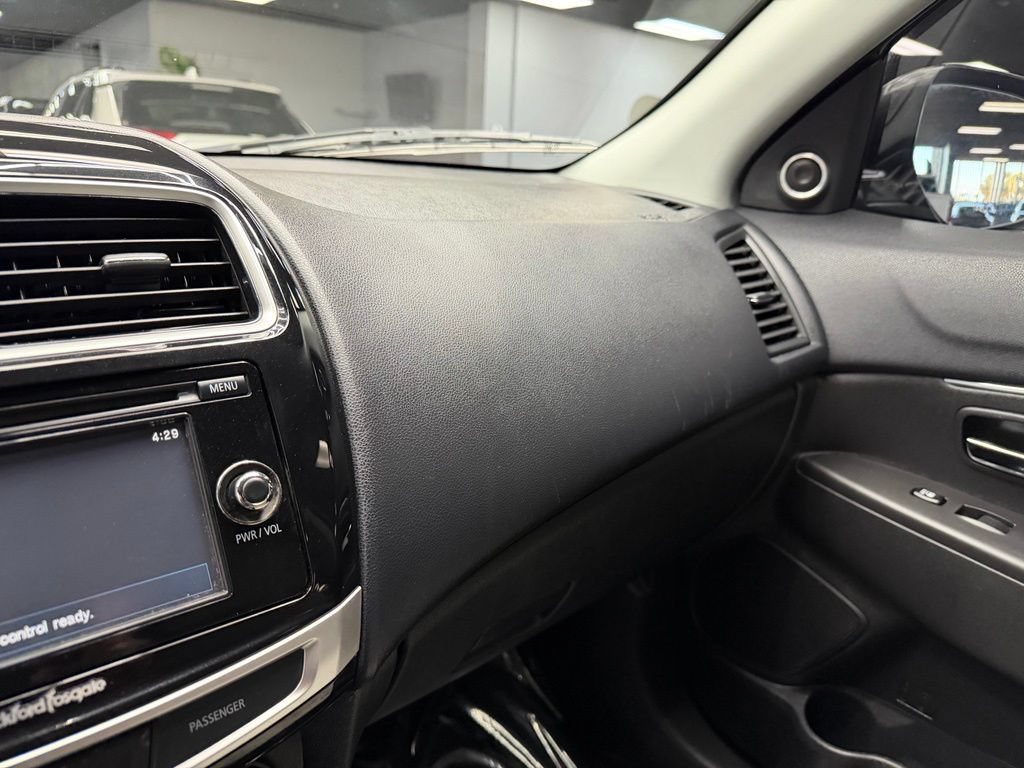 Used 2015 Mitsubishi Outlander Sport GT AWD/4WD image 27