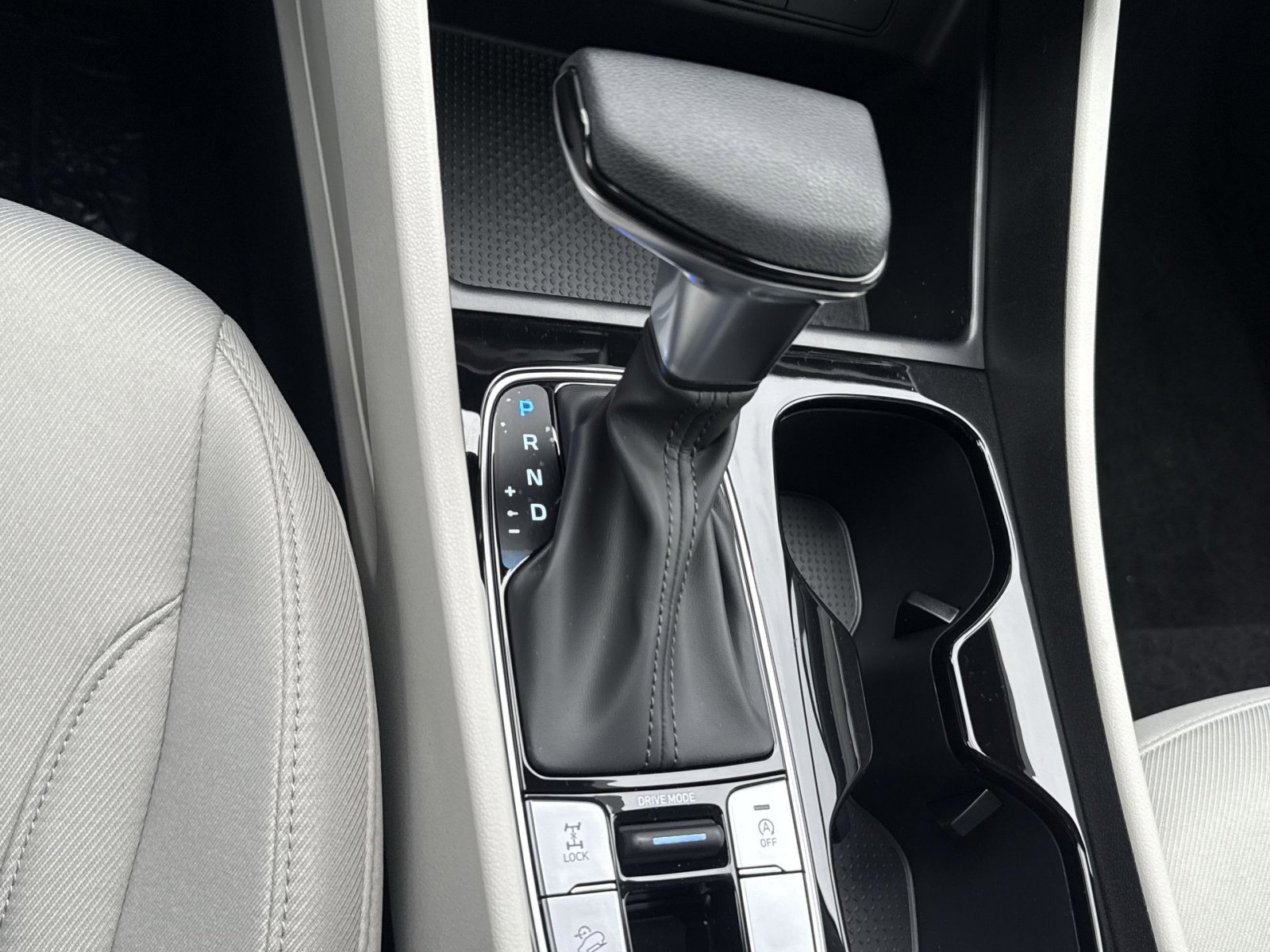 New 2026 Hyundai Tucson SEL image 21