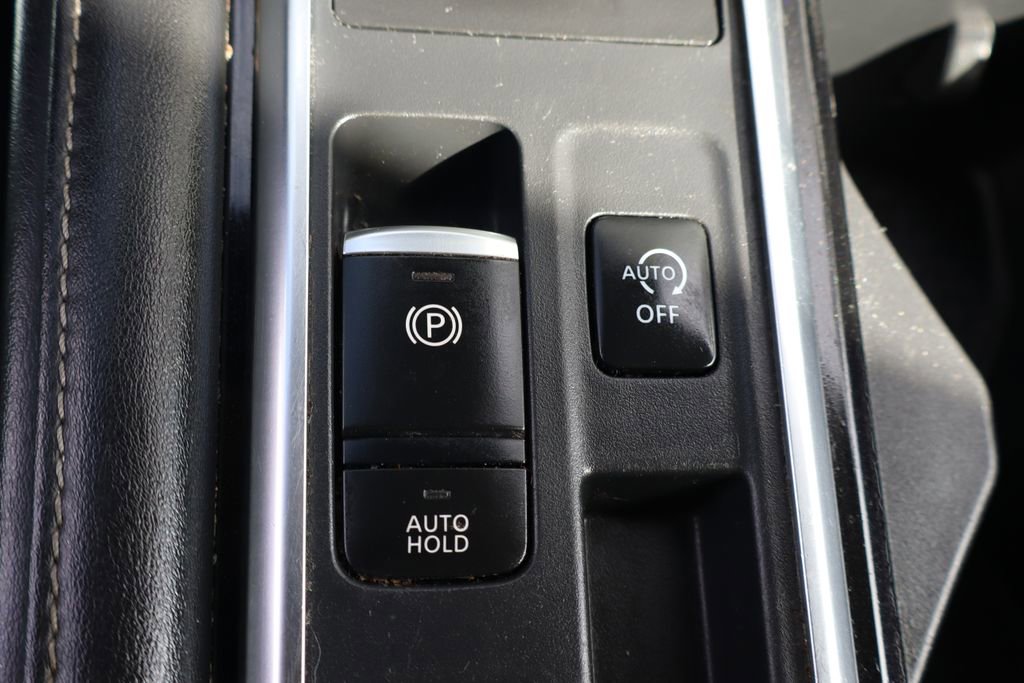 Used 2022 Nissan Pathfinder SL w/ SL Premium Package image 35