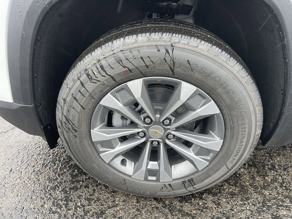 New 2026 Chevrolet Equinox LT w/ Safety and Technology Package image 10