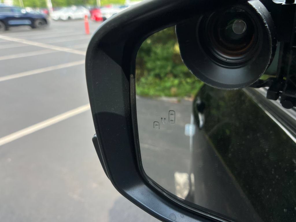 New 2026 Toyota C-HR AWD/4WD image 25