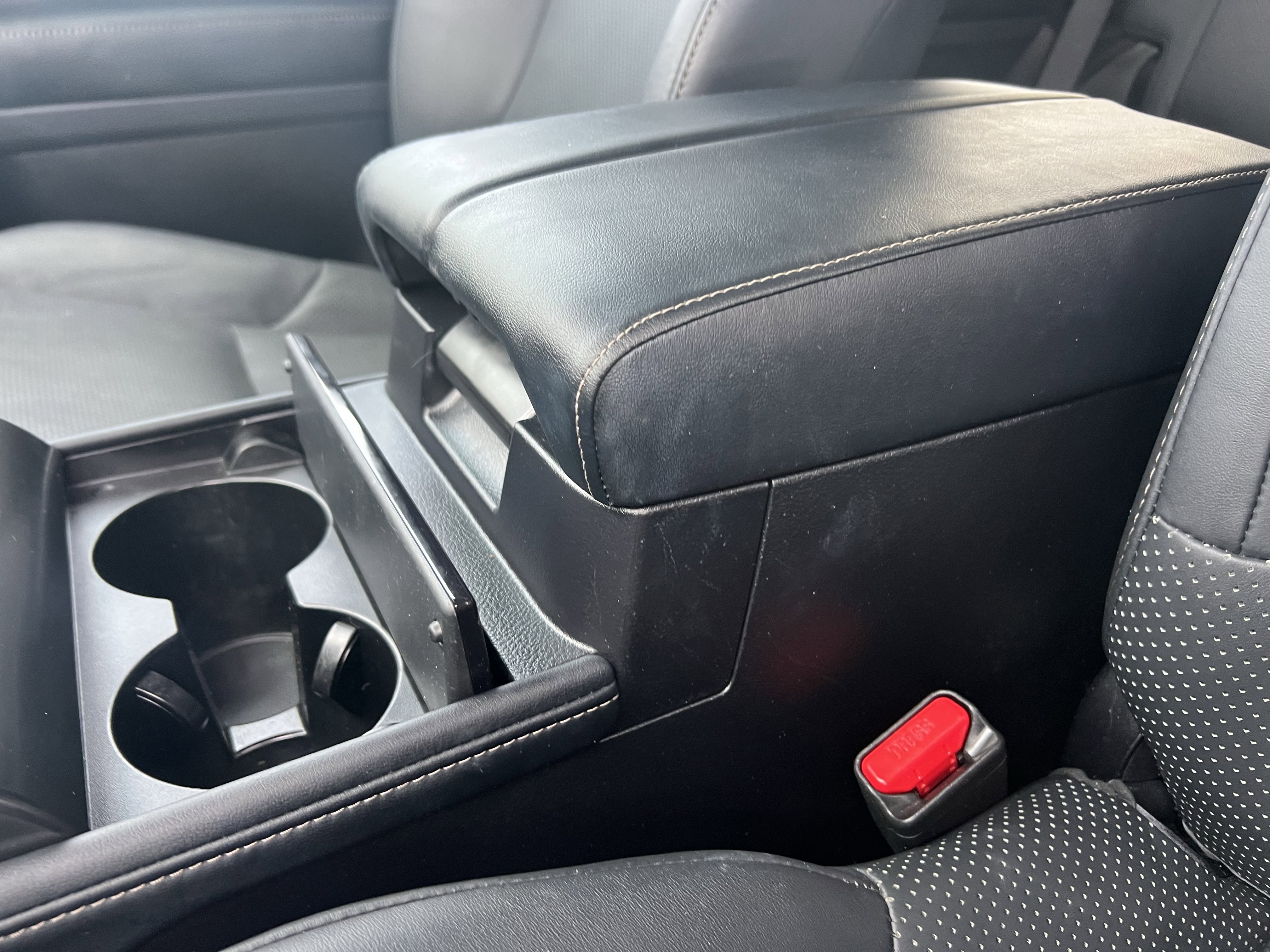 Used 2023 Lexus GX 460 Luxury w/ Accessory Package image 30