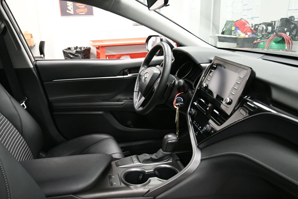 Certified 2024 Toyota Camry SE w/ Cold Weather Package FWD image 28