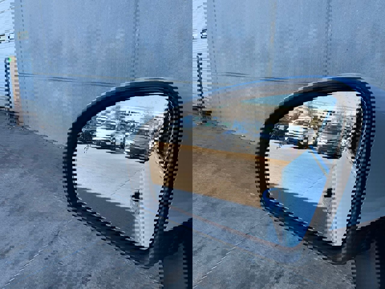 Used 2025 Volkswagen Taos SE FWD image 19