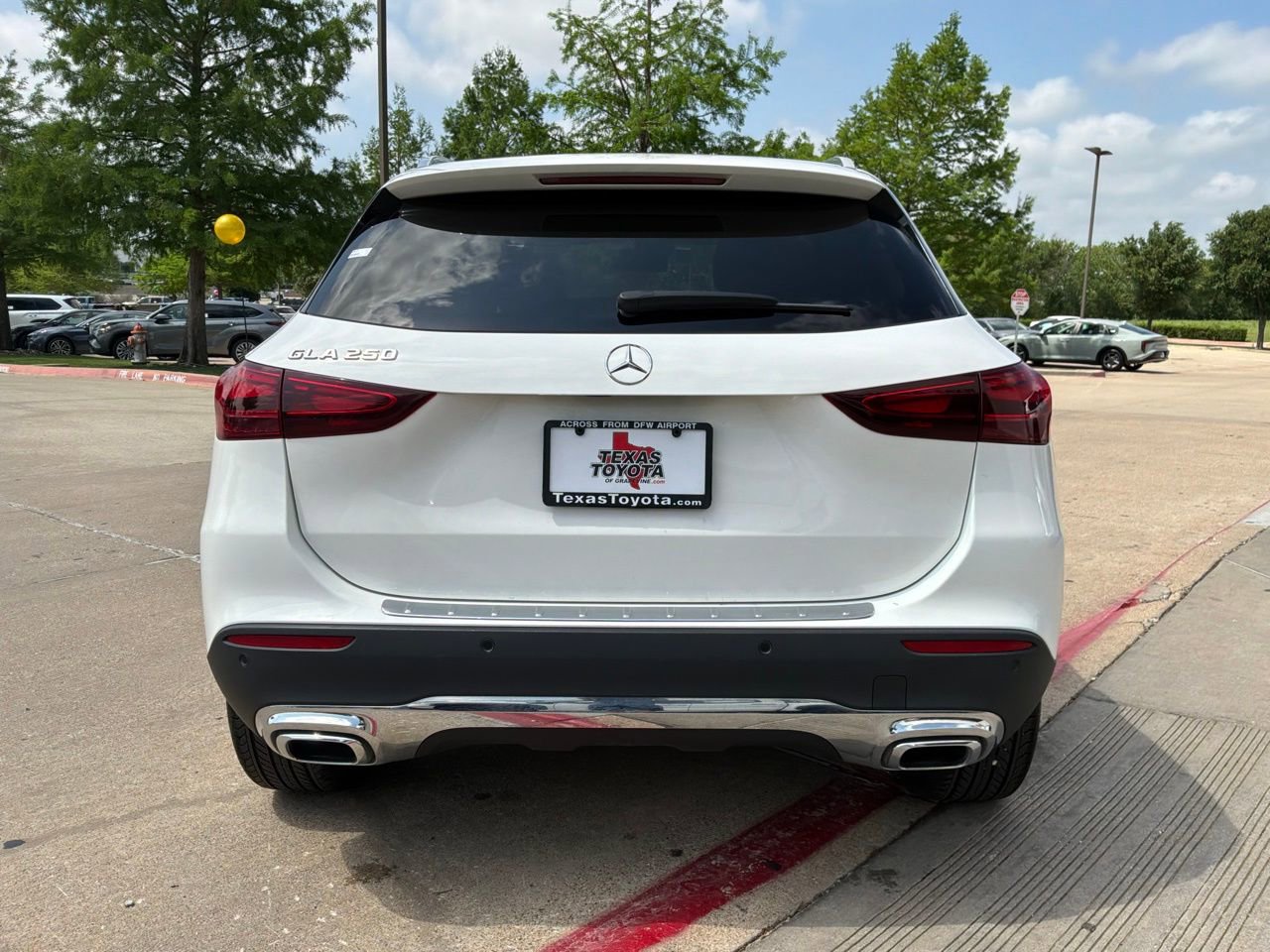 Used 2025 Mercedes-Benz GLA 250 image 7