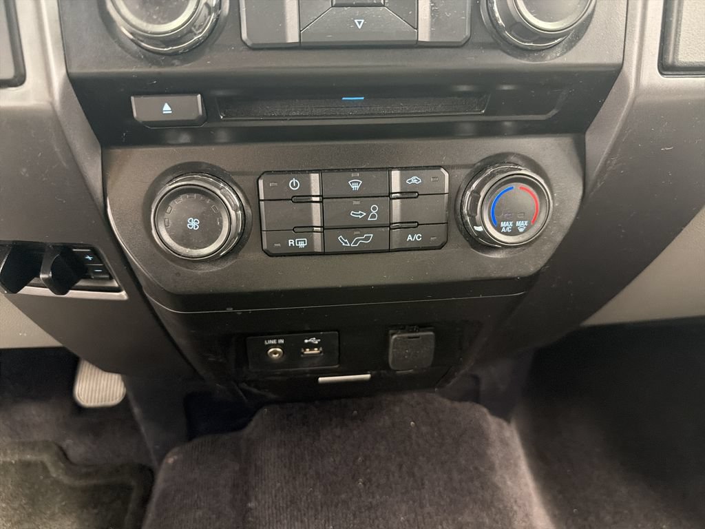 Used 2015 Ford F150 XLT w/ Equipment Group 301A Mid AWD/4WD image 26
