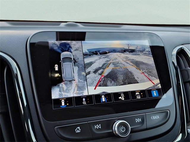 Used 2022 Chevrolet Equinox RS w/ Infotainment Package image 20