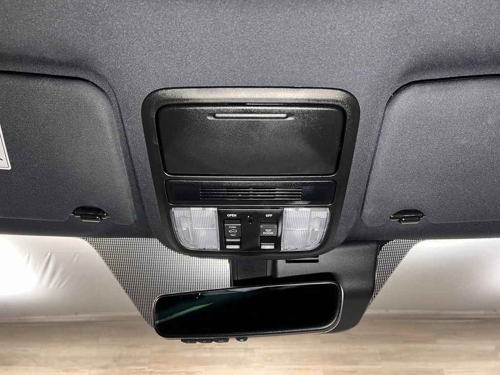 Used 2023 Honda Passport TrailSport image 17