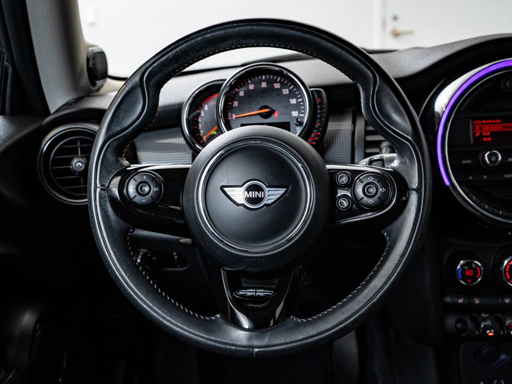 Used 2016 MINI Cooper 2-Door Hardtop FWD image 37