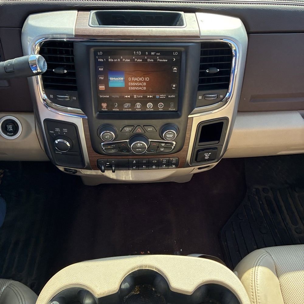 Used 2016 RAM 2500 Laramie w/ Cold Weather Group image 9