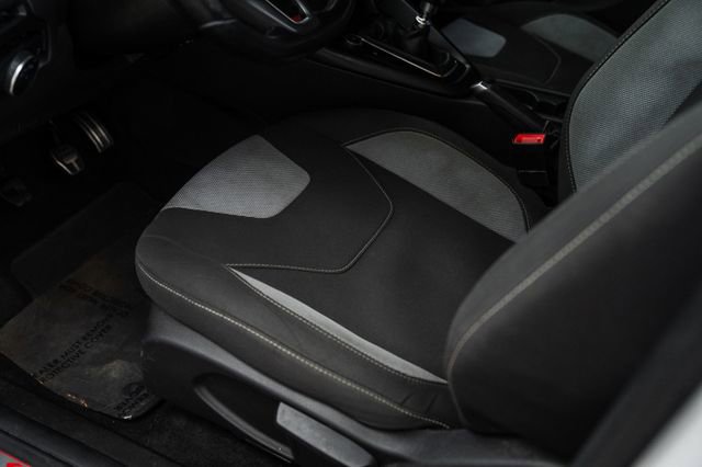 Used 2016 Ford Focus ST image 63
