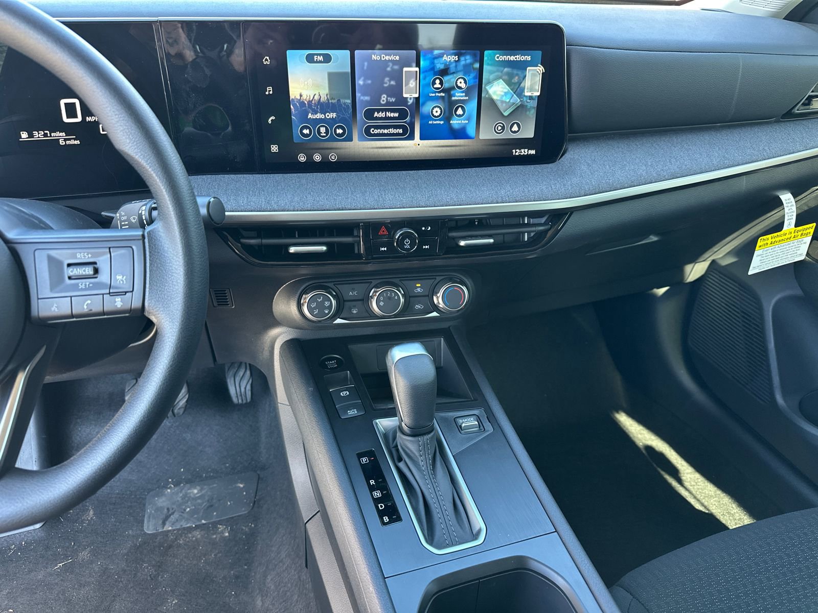 New 2026 Nissan Kicks S image 28