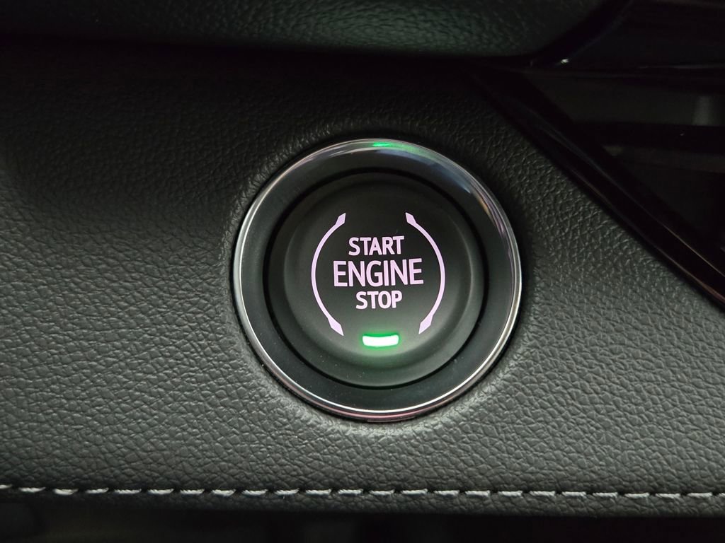 New 2026 Buick Enclave Preferred w/ Power Package image 7