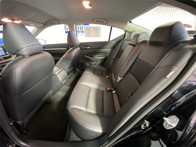 Used 2024 Nissan Altima 2.5 SR image 28