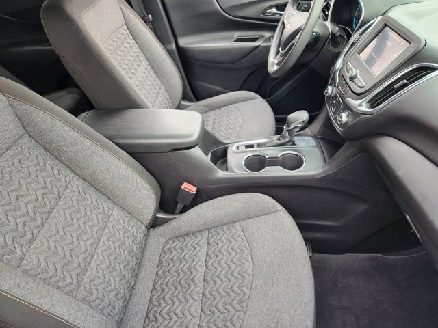 Used 2023 Chevrolet Equinox LT image 19
