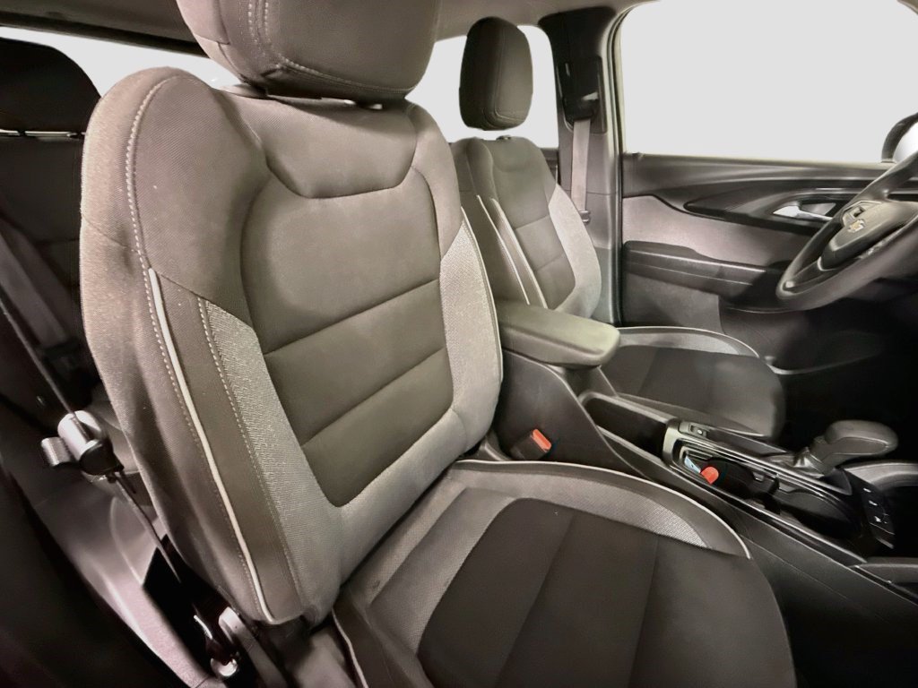 Used 2023 Chevrolet TrailBlazer LT w/ Convenience Package FWD image 28