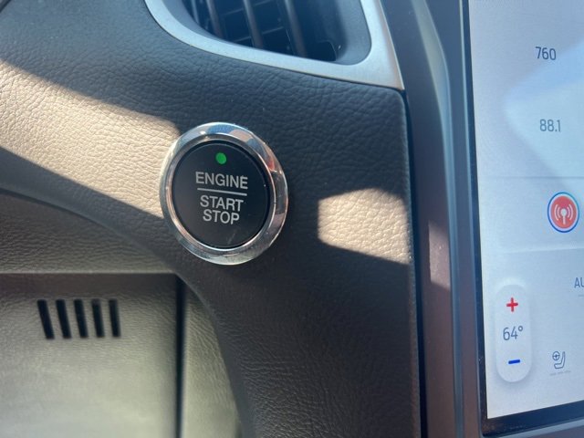 Certified 2022 Ford Edge SEL w/ Convenience Package image 32